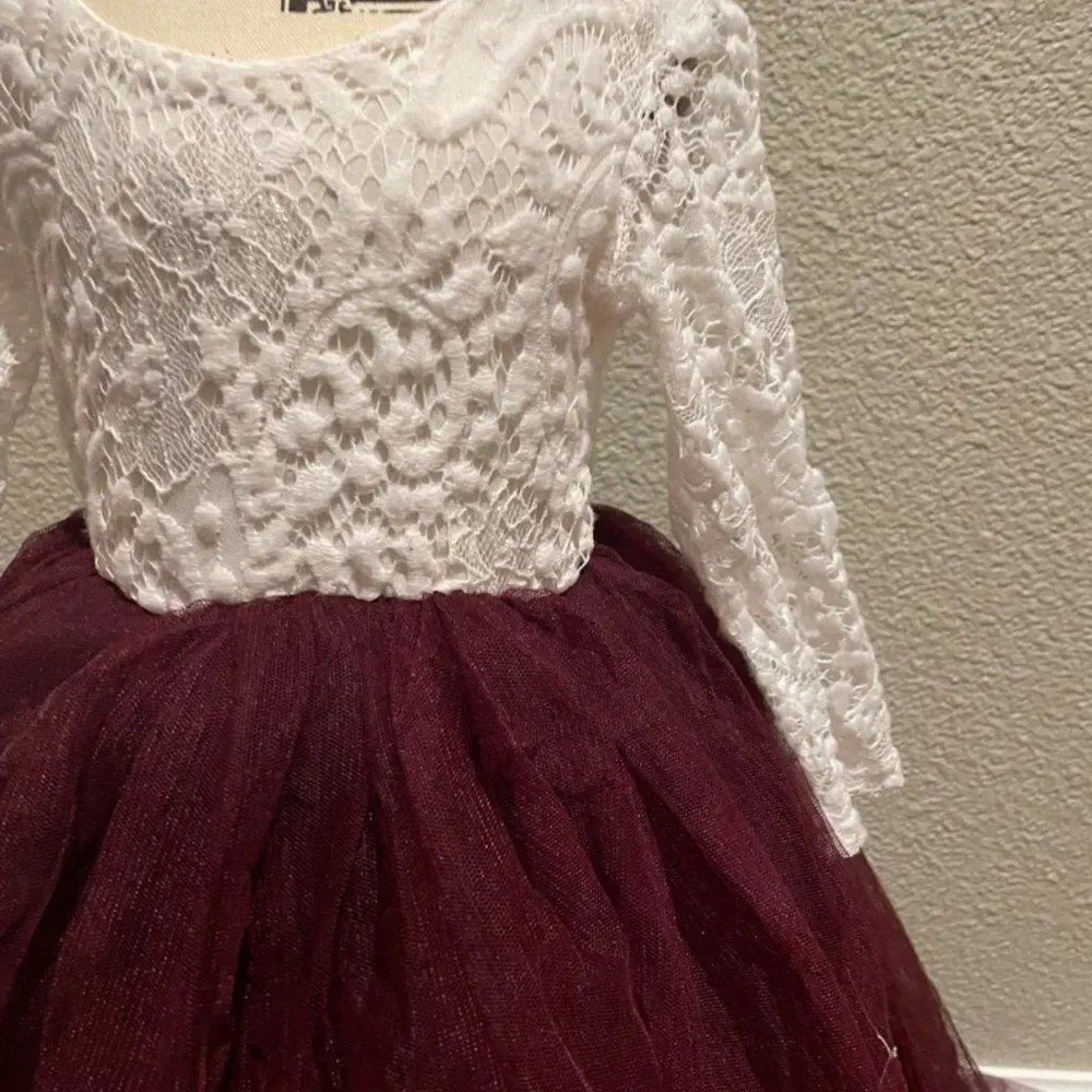 NWOT Princess Long Sleeve Backless Dress Size 5
